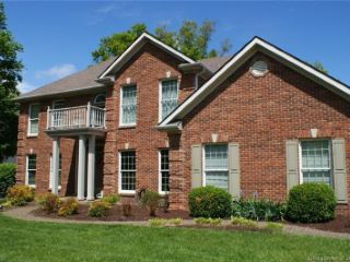 Foreclosed Home - 3104 LEIDOLF CT, 47119