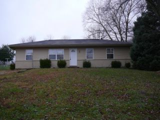 Foreclosed Home - 2120 CHERRY CIR, 47122