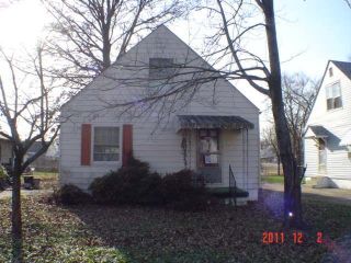 Foreclosed Home - 535 N MARSHALL AVE, 47129