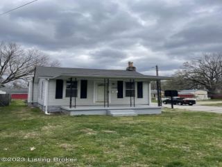 Foreclosed Home - 1028 S SHERWOOD AVE, 47129