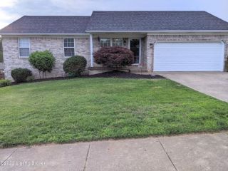 Foreclosed Home - 3614 BLUEBERRY WAY, 47130