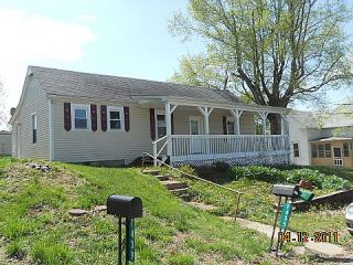 Foreclosed Home - 7435 E PENNINGTON ST NE, 47136