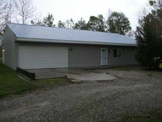 Foreclosed Home - 13884 W 150 S, 47138