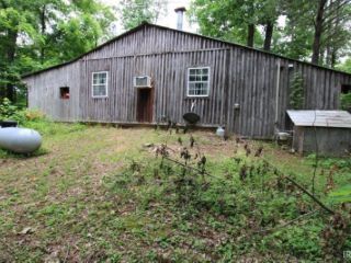 Foreclosed Home - 1931 N SCHMIDT LN, 47140