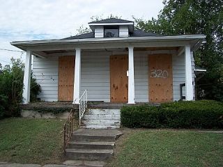 Foreclosed Home - 320 EALY ST, 47150