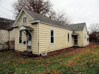 Foreclosed Home - 217 CLAY ST, 47150