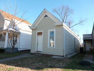 Foreclosed Home - 1502 E ELM ST, 47150