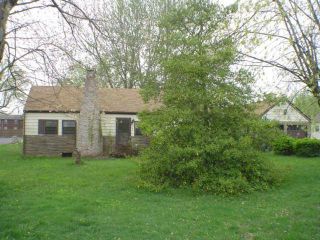 Foreclosed Home - 1711 SCHELLER LN, 47150