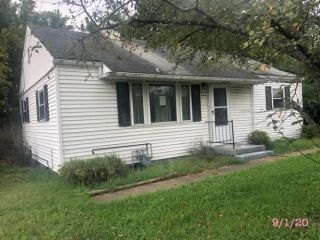 Foreclosed Home - 342 Cherry St, 47150