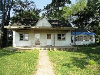 Foreclosed Home - 6918 N KOSSUTH RD, 47167