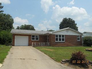 Foreclosed Home - 607 MICHAEL ST, 47167