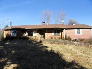 Foreclosed Home - 701 ELM ST, 47167