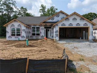 Foreclosed Home - 8124 PALERMO TRL LOT 158, 47172
