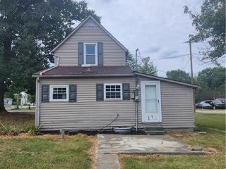 Foreclosed Home - 182 INDIANA AVE, 47172
