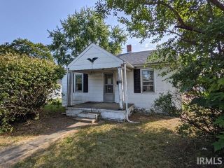 Foreclosed Home - 101 N GLADSTONE AVE, 47201
