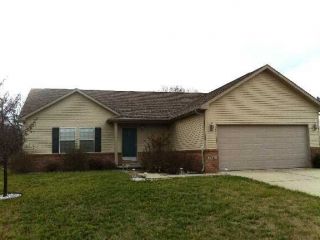 Foreclosed Home - 6061 PRAIRIE STREAM WAY, 47203