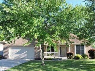 Foreclosed Home - 2055 PINEWOOD DR, 47203