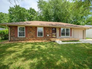 Foreclosed Home - 4720 TIMBERCREST DR, 47203