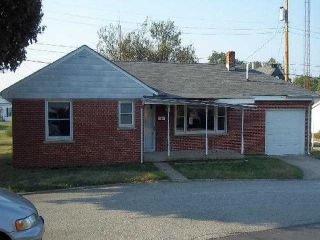 Foreclosed Home - 321 W SHORTRIDGE DR, 47240