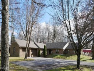 Foreclosed Home - 425 MEADOW LN, 47250