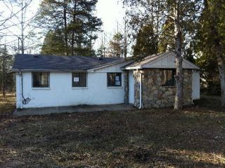 Foreclosed Home - 1445 N HUCKLEBERRY DR, 47265