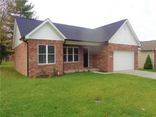 Foreclosed Home - 701 PINE TREE CT, 47274