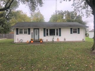 Foreclosed Home - 1211 E 4TH STREET RD, 47274