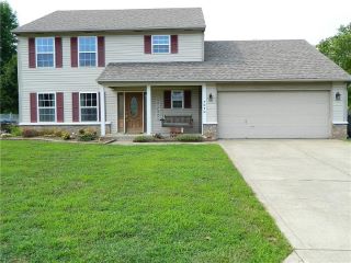 Foreclosed Home - 2070 CREEKSIDE DR, 47274