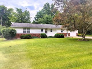 Foreclosed Home - 308 S LINCOLN ST, 47283