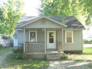 Foreclosed Home - 201 W 23RD ST, 47302