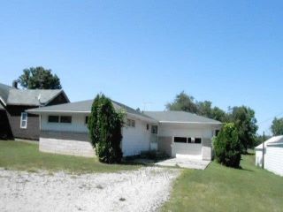 Foreclosed Home - 1206 E 26TH ST, 47302
