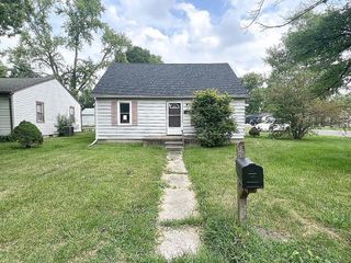Foreclosed Home - 1928 S MEEKER AVE, 47302