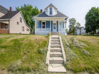Foreclosed Home - 401 E 7TH ST, 47302