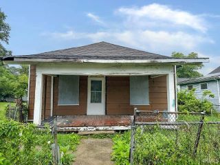 Foreclosed Home - 607 S BROTHERTON ST, 47302