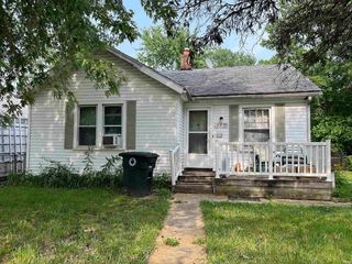 Foreclosed Home - 3210 S HACKLEY ST, 47302