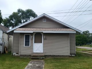 Foreclosed Home - 700 W 10TH ST, 47302