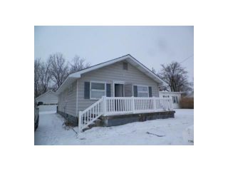 Foreclosed Home - 2209 N WALNUT ST, 47303