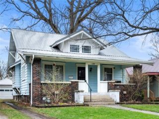 Foreclosed Home - 1105 N WHEELING AVE, 47303