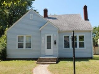 Foreclosed Home - 1411 W MAIN ST, 47303