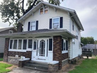 Foreclosed Home - 2119 W JACKSON ST, 47303