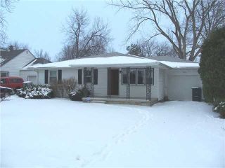 Foreclosed Home - 3410 N LINDEN ST, 47304