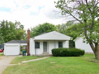 Foreclosed Home - 1904 N MAPLEWOOD AVE, 47304