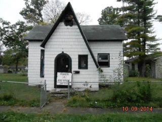 Foreclosed Home - 136 S MILLER AVE, 47320
