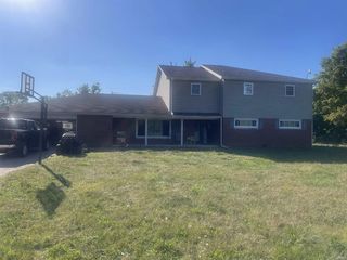 Foreclosed Home - 4821 N COUNTY ROAD 650 E, 47320