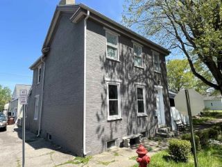 Foreclosed Home - 339 W CHURCH ST, 47327