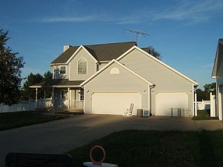 Foreclosed Home - 6081 S MICAH DR, 47331