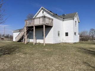 Foreclosed Home - 16000 N STATE ROAD 167N, 47336