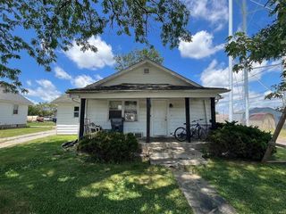 Foreclosed Home - 234 N MERIDIAN ST, 47336