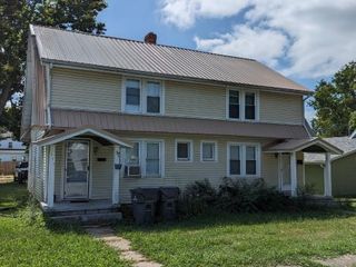 Foreclosed Home - 151 W COLLEGE ST, 47346