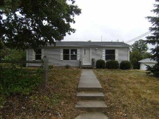 Foreclosed Home - 214 W COMMERCIAL ST, 47348
